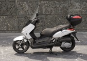 Yamaha X-Max 250